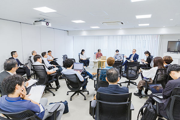 20251006_第2部ラウンドテーブルB