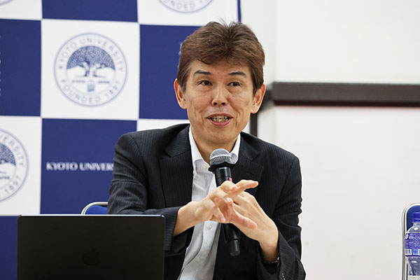 濱地格エネルギー理工学研究所特任教授(化学分野選考委員長)