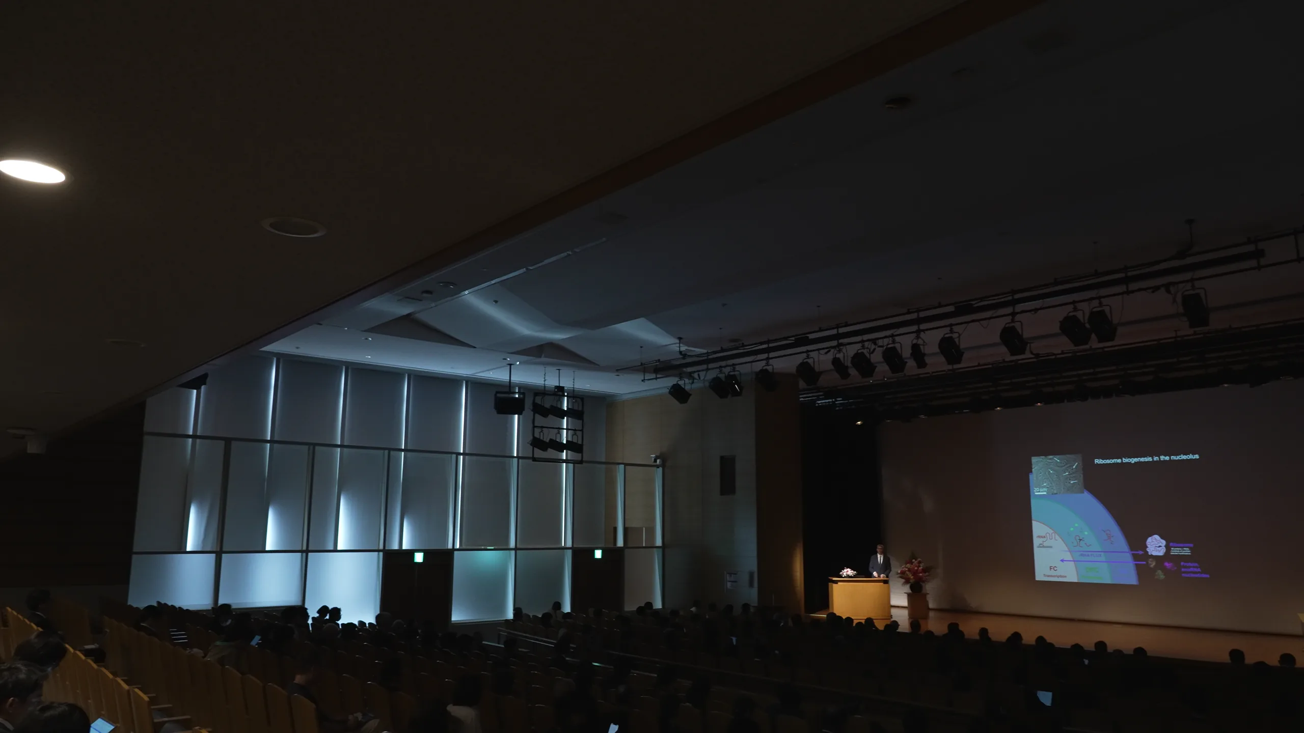 Award ceremony, laureate and dignitaries